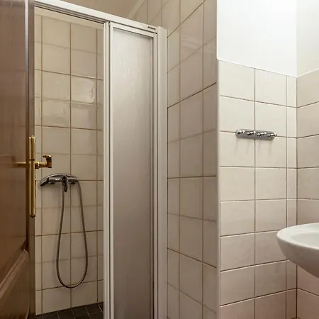 Hajenka Knizeci Plane